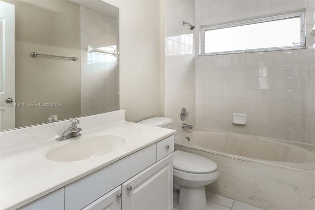 6484 Robinson St, Jupiter, FL 33458