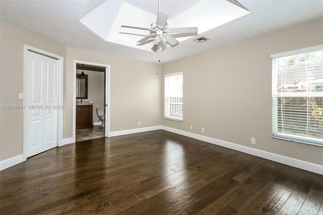 6484 Robinson St, Jupiter, FL 33458