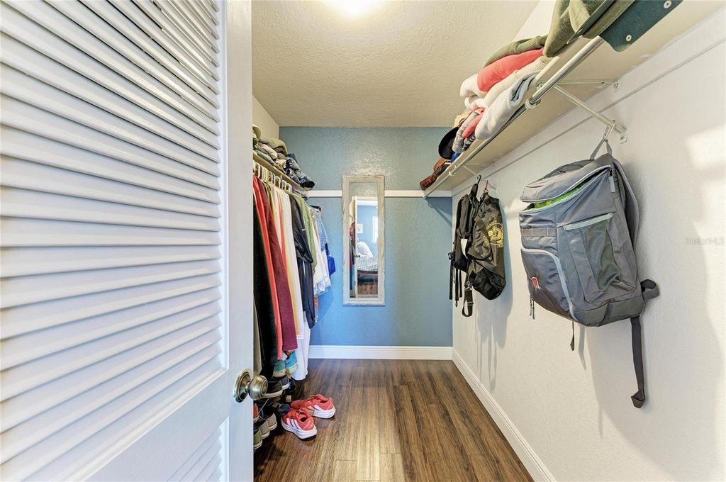 Image 30 of property listing at 2120 47TH STREET PL W, Bradenton, FL 34209