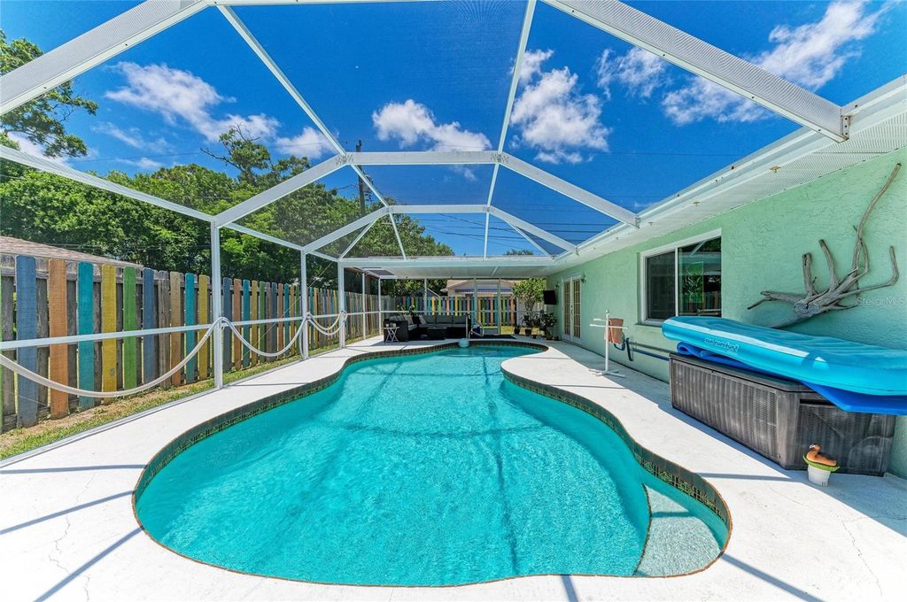 Image 45 of property listing at 2120 47TH STREET PL W, Bradenton, FL 34209