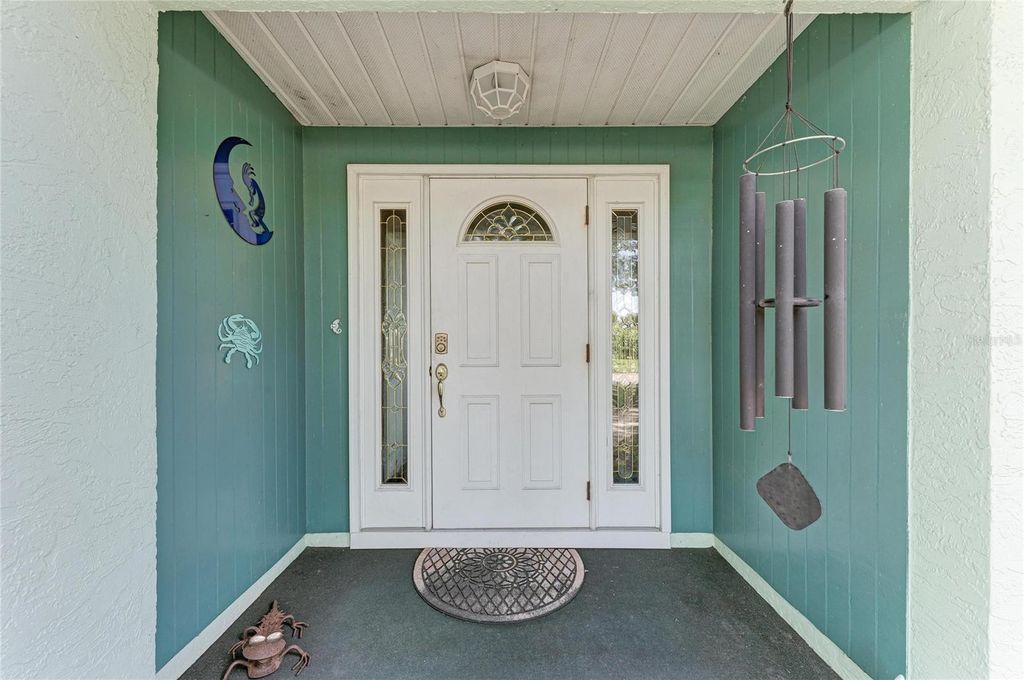 Image 6 of property listing at 2120 47TH STREET PL W, Bradenton, FL 34209