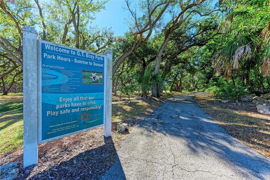 Image 56 of property listing at 2120 47TH STREET PL W, Bradenton, FL 34209