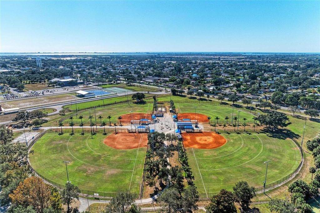 Image 60 of property listing at 2120 47TH STREET PL W, Bradenton, FL 34209