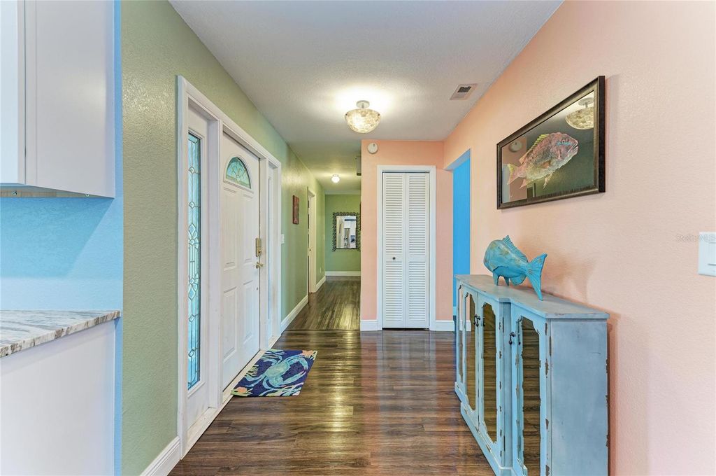 Image 7 of property listing at 2120 47TH STREET PL W, Bradenton, FL 34209