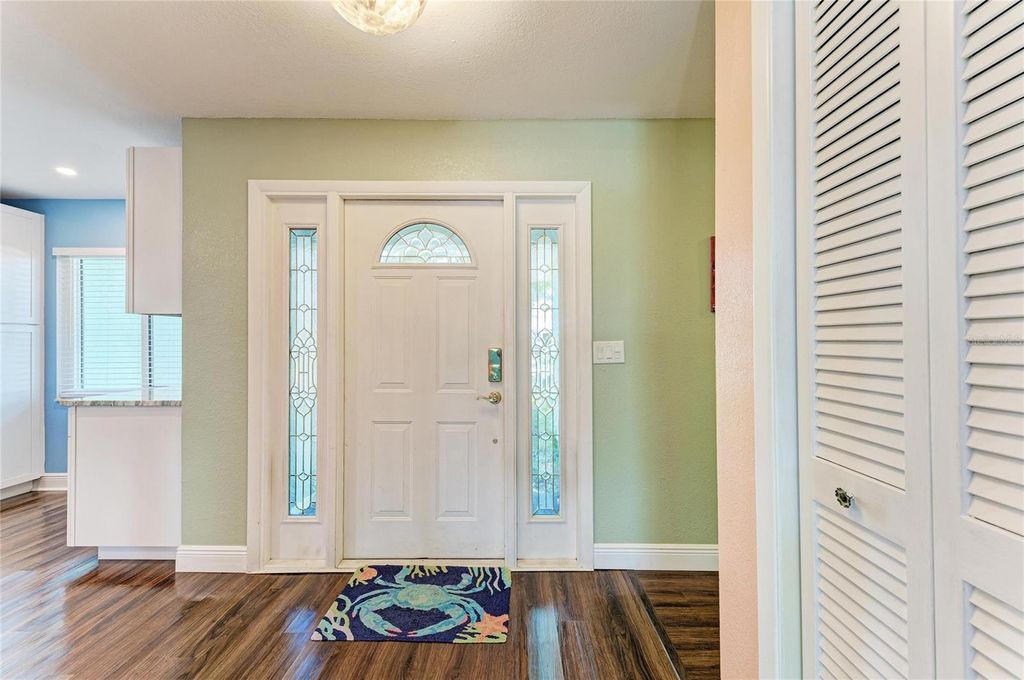 Image 8 of property listing at 2120 47TH STREET PL W, Bradenton, FL 34209