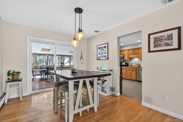 9 Eros Drive, Airmont, NY 10952