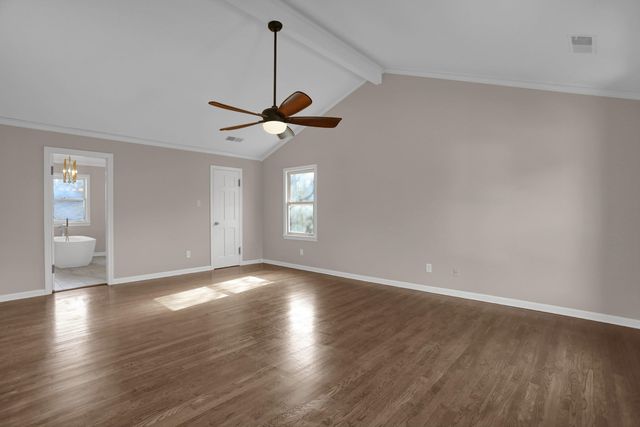 2654 FOX CREEK DR, Germantown, TN 38138