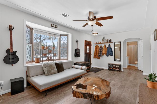 586 N Peterson Road, Muskegon, MI 49445