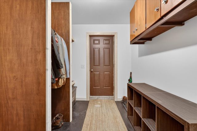 586 N Peterson Road, Muskegon, MI 49445