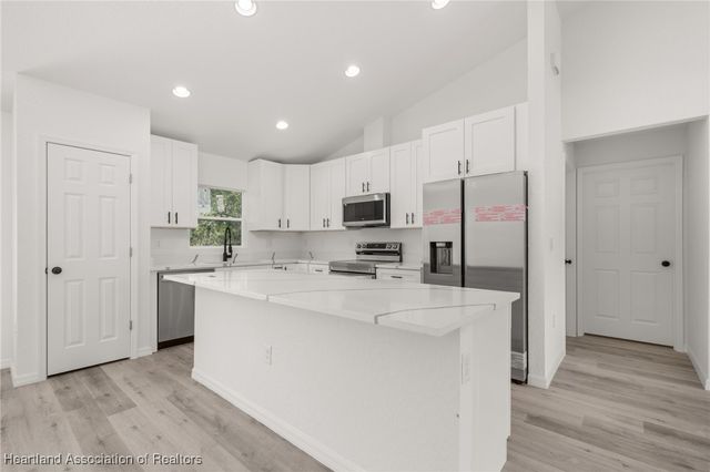 3211 W Oneida Road, Avon Park, FL 33825