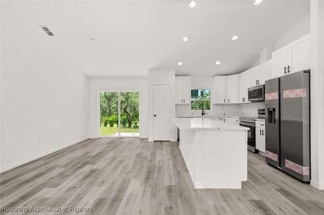3211 W Oneida Road, Avon Park, FL 33825