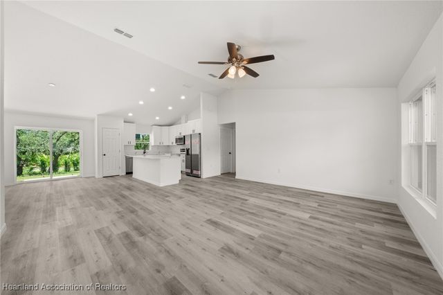 3211 W Oneida Road, Avon Park, FL 33825