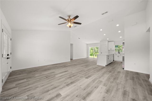 3211 W Oneida Road, Avon Park, FL 33825