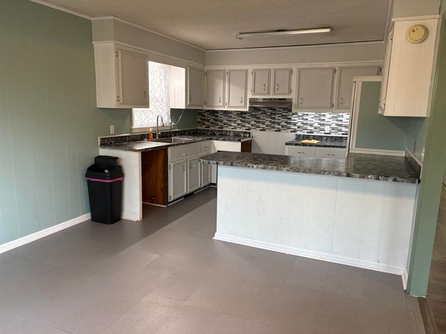 10716 Countyline Rd., Andrews, SC 29510