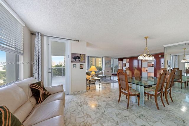 2751 S Ocean Drive 501N, Hollywood, FL 33019