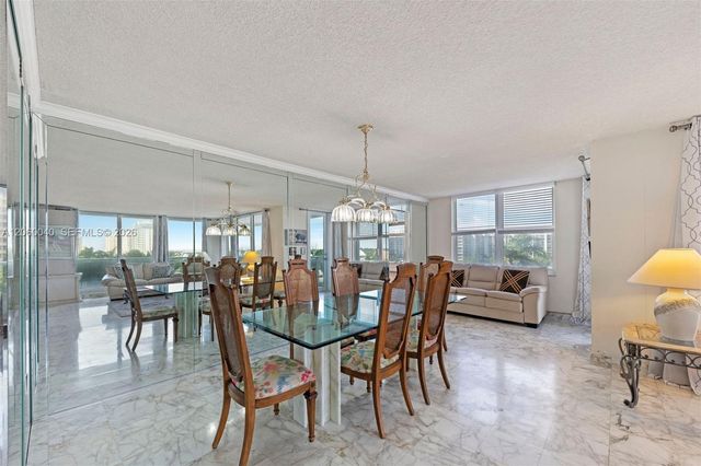 2751 S Ocean Drive 501N, Hollywood, FL 33019