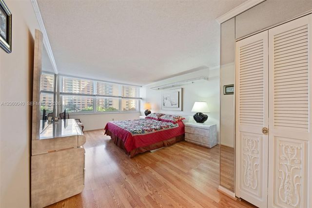 2751 S Ocean Drive 501N, Hollywood, FL 33019
