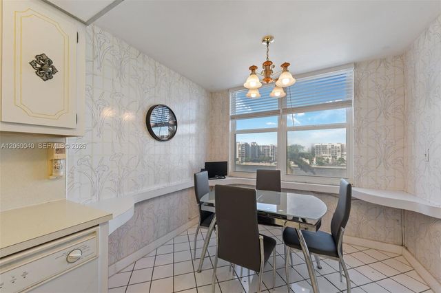 2751 S Ocean Drive 501N, Hollywood, FL 33019