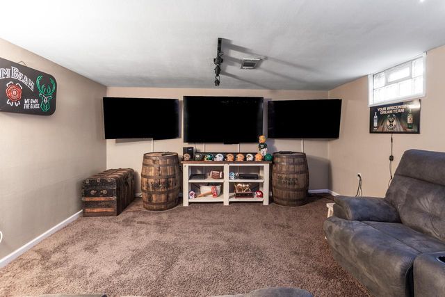 2510 N 64th STREET, Wauwatosa, WI 53213