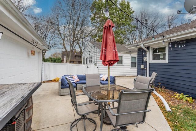 2510 N 64th STREET, Wauwatosa, WI 53213