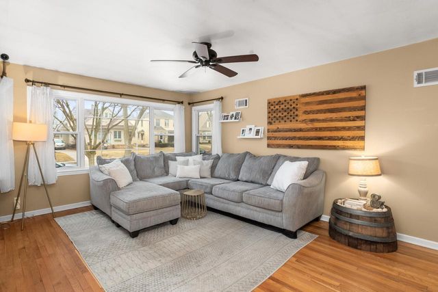 2510 N 64th STREET, Wauwatosa, WI 53213