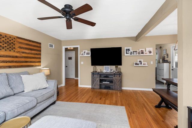 2510 N 64th STREET, Wauwatosa, WI 53213