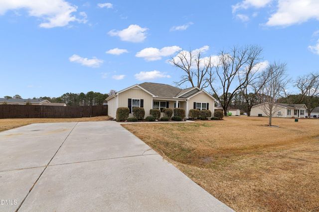 170 Johnston Farms Drive, Smithfield, NC 27577