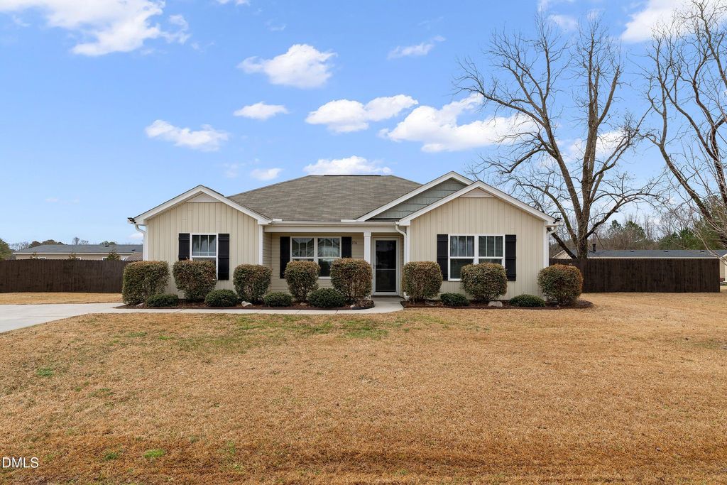 170 Johnston Farms Drive, Smithfield, NC 27577