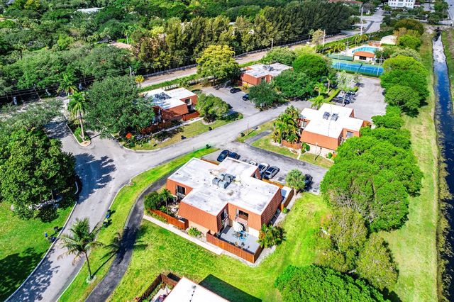 3425 San Bernadino Drive 57-b, Delray Beach, FL 33445