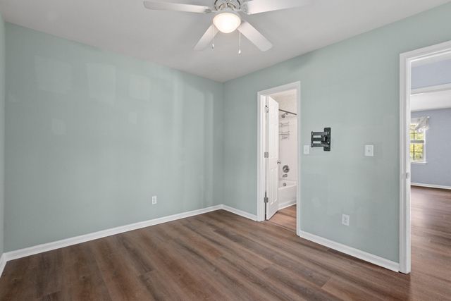 1521 Nantahala Boulevard, Mount Pleasant, SC 29464