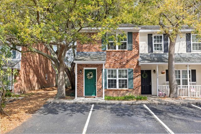 1521 Nantahala Boulevard, Mount Pleasant, SC 29464