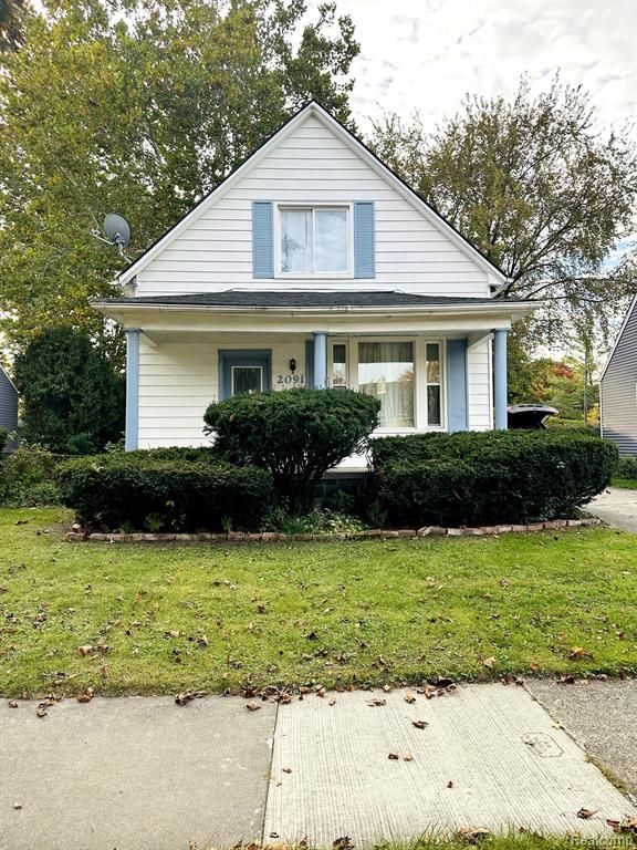 2091 Buckingham Avenue, Berkley, MI 48072