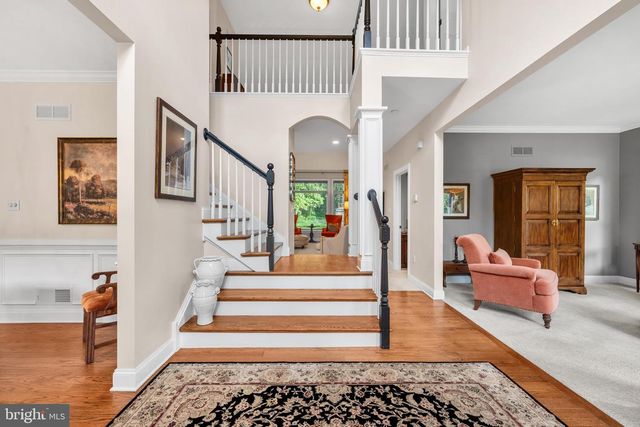 100 PINE TREE DR, Honey Brook, PA 19344