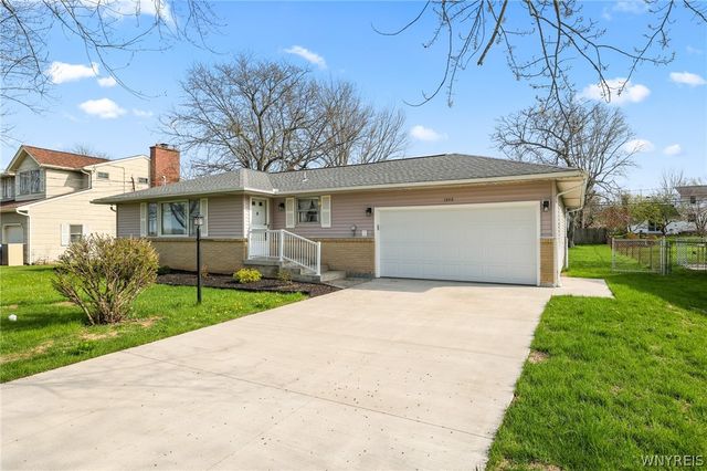 1848 Bedell Road, Grand Island, NY 14072