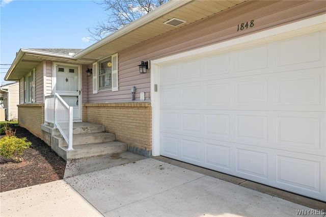 1848 Bedell Road, Grand Island, NY 14072