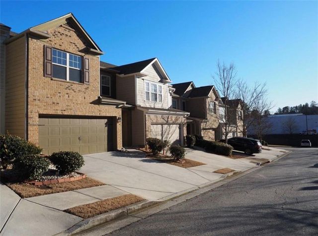 1033 Haley woods Lane, Lawrenceville, GA 30043