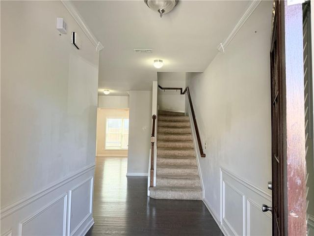 1033 Haley woods Lane, Lawrenceville, GA 30043