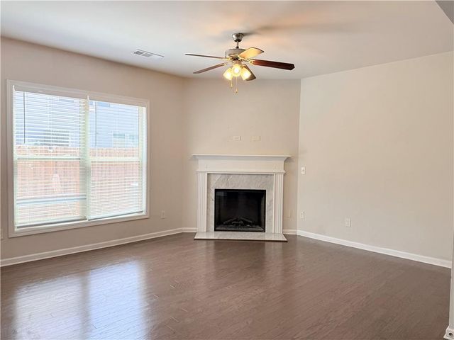 1033 Haley woods Lane, Lawrenceville, GA 30043