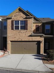 1033 Haley woods Lane, Lawrenceville, GA 30043