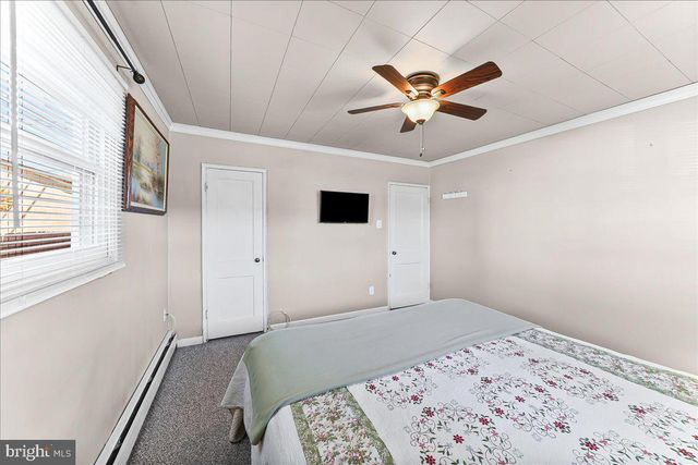 722 BRIGHTON TER, Secane, PA 19018