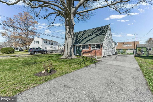 722 BRIGHTON TER, Secane, PA 19018