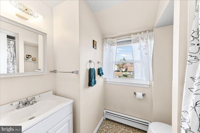 722 BRIGHTON TER, Secane, PA 19018