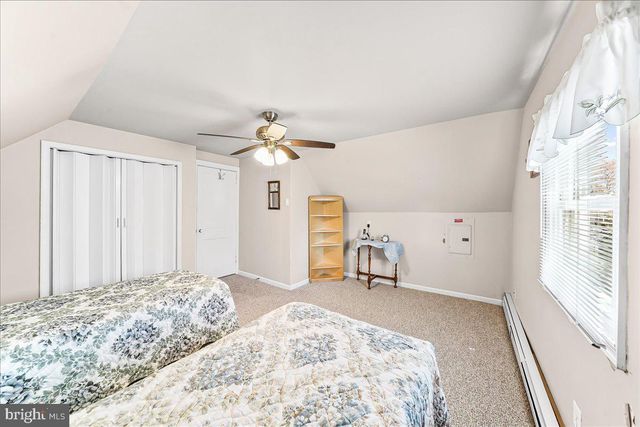 722 BRIGHTON TER, Secane, PA 19018