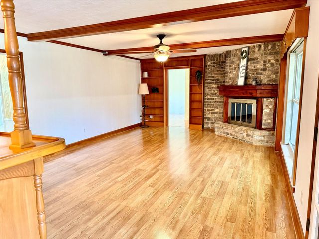 25507 Yellow Pine Circle, Spring, TX 77380