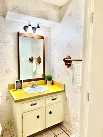 25507 Yellow Pine Circle, Spring, TX 77380