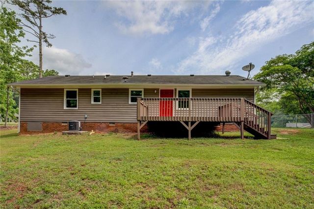 170 Hidden Pines Drive, Covington, GA 30016