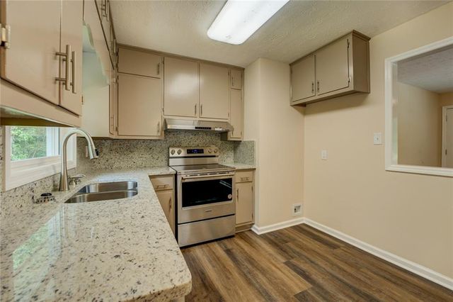 170 Hidden Pines Drive, Covington, GA 30016