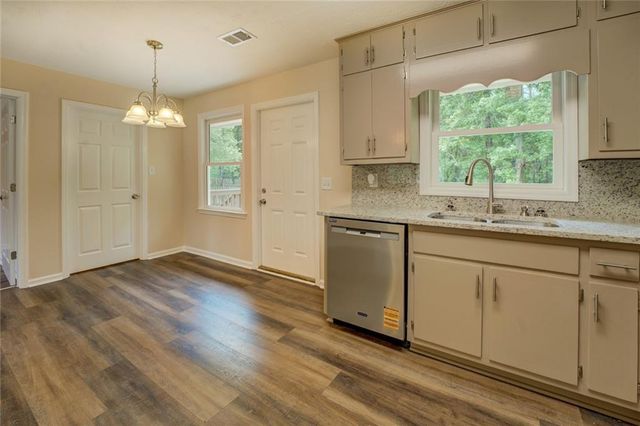 170 Hidden Pines Drive, Covington, GA 30016