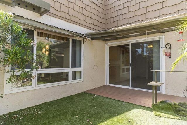 10591 Caminito Glenellen, San Diego, CA 92126