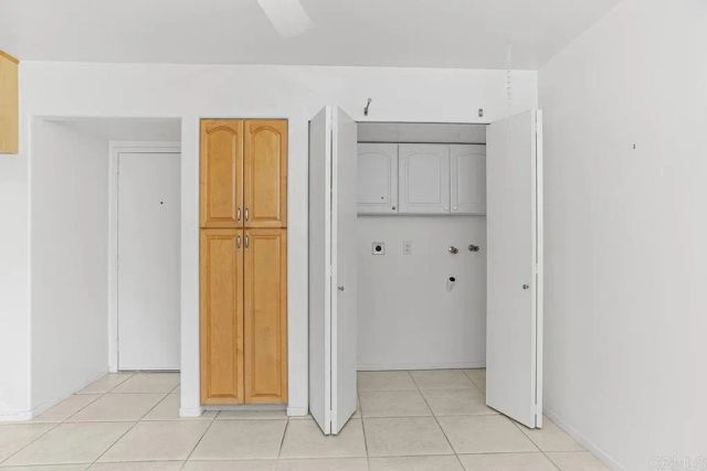 10591 Caminito Glenellen, San Diego, CA 92126